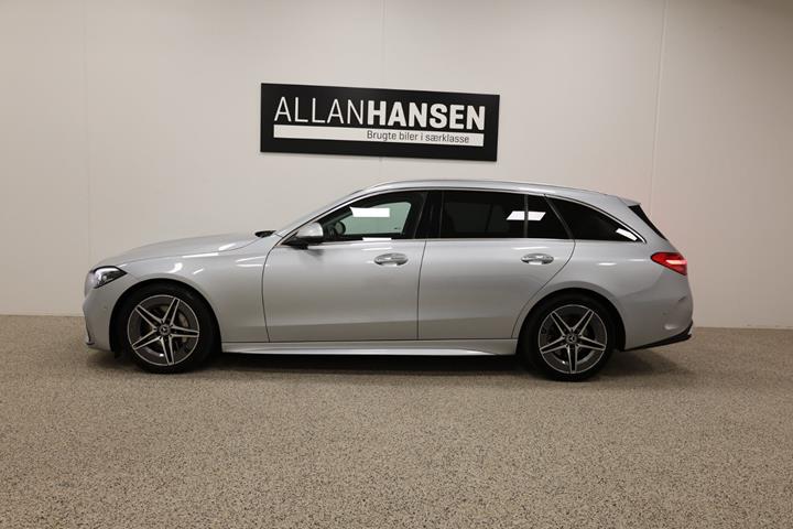 Sølv Mercedes C220 d fra 2022