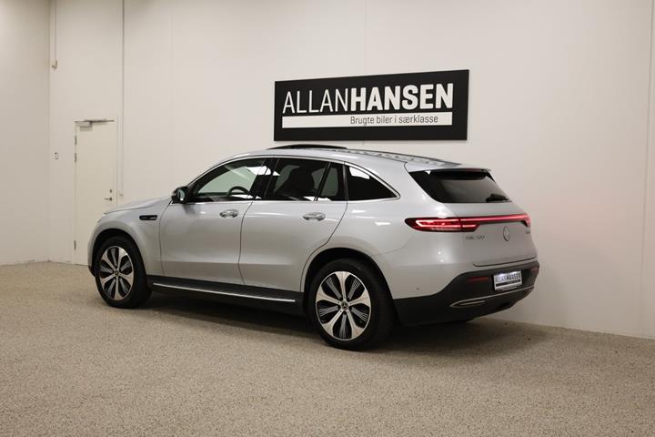 Sort Mercedes EQC400 fra 2019