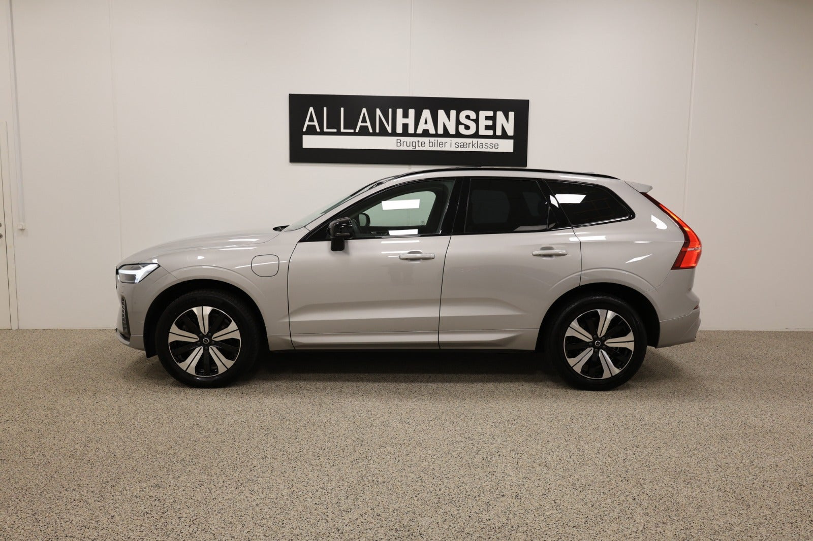 undefined Volvo XC60 fra 2023