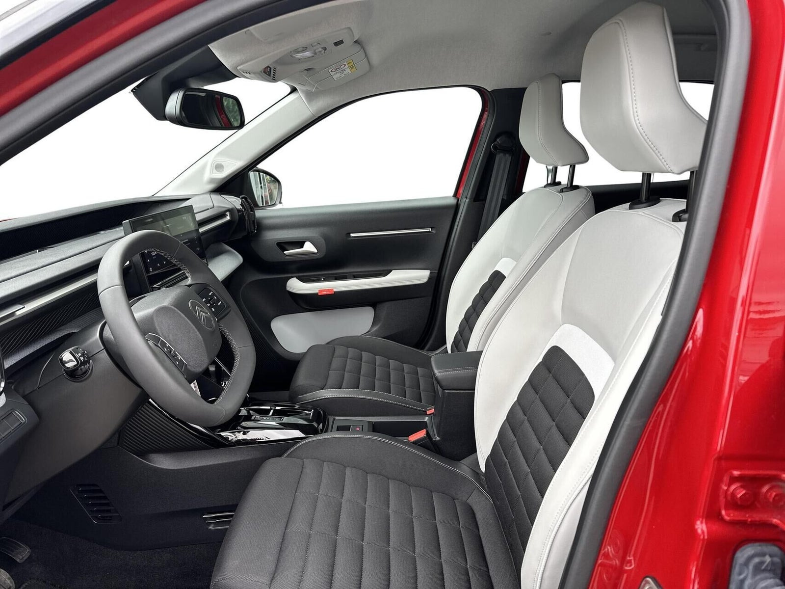 Rød Citroën e-C3 Aircross fra 2025