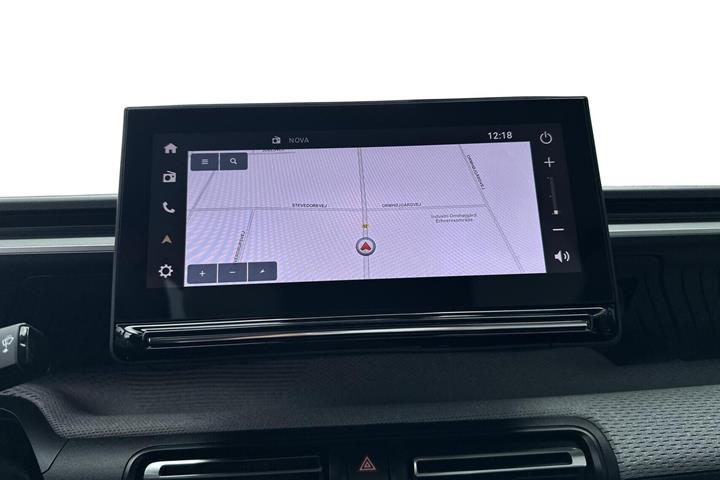 Rød Citroën e-C3 Aircross fra 2025