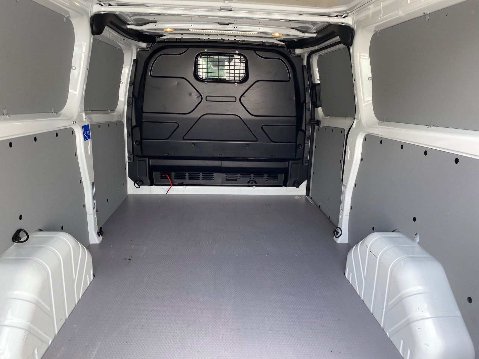 Hvid Ford Transit Custom 300 L2 fra 2021