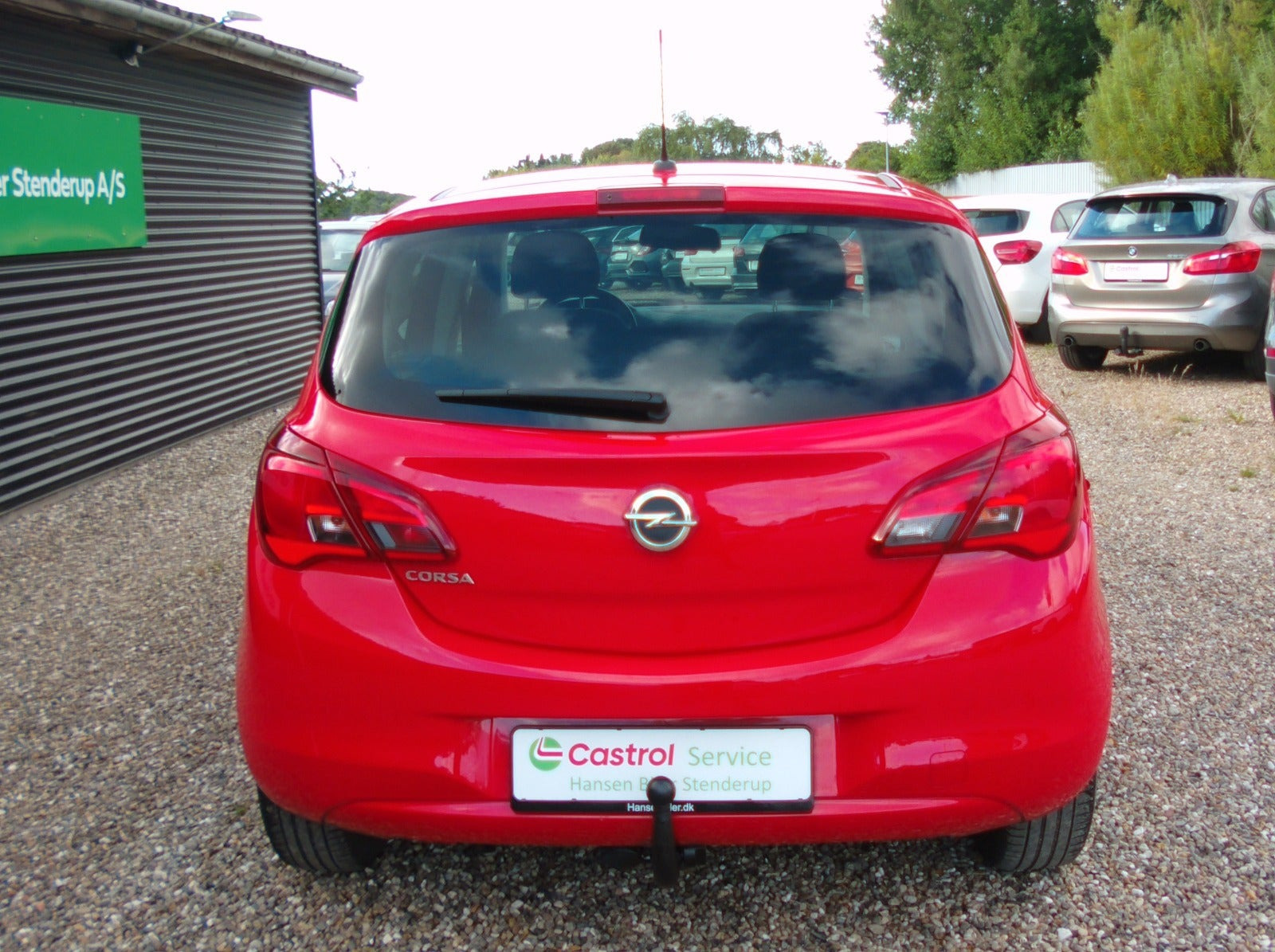 Rød Opel Corsa fra 2018