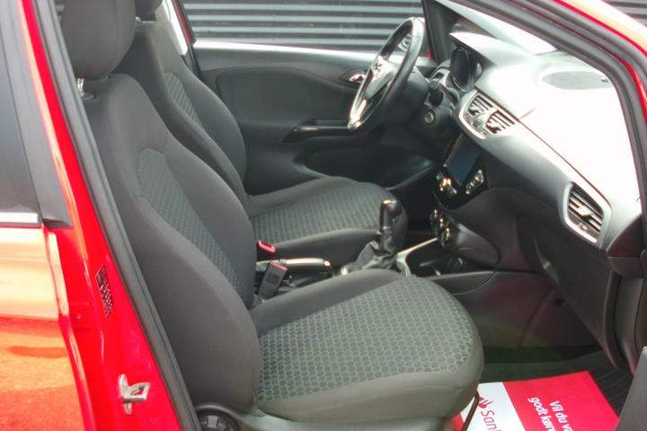 Rød Opel Corsa fra 2018