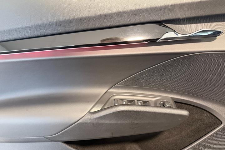 Sort Skoda Enyaq fra 2022