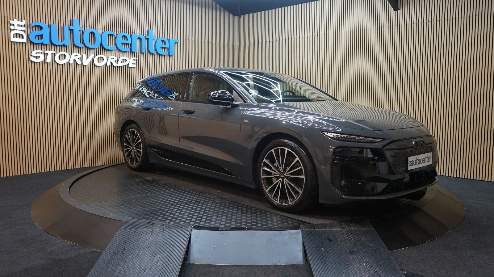 Audi A6 e-tron S-line Avant quattro