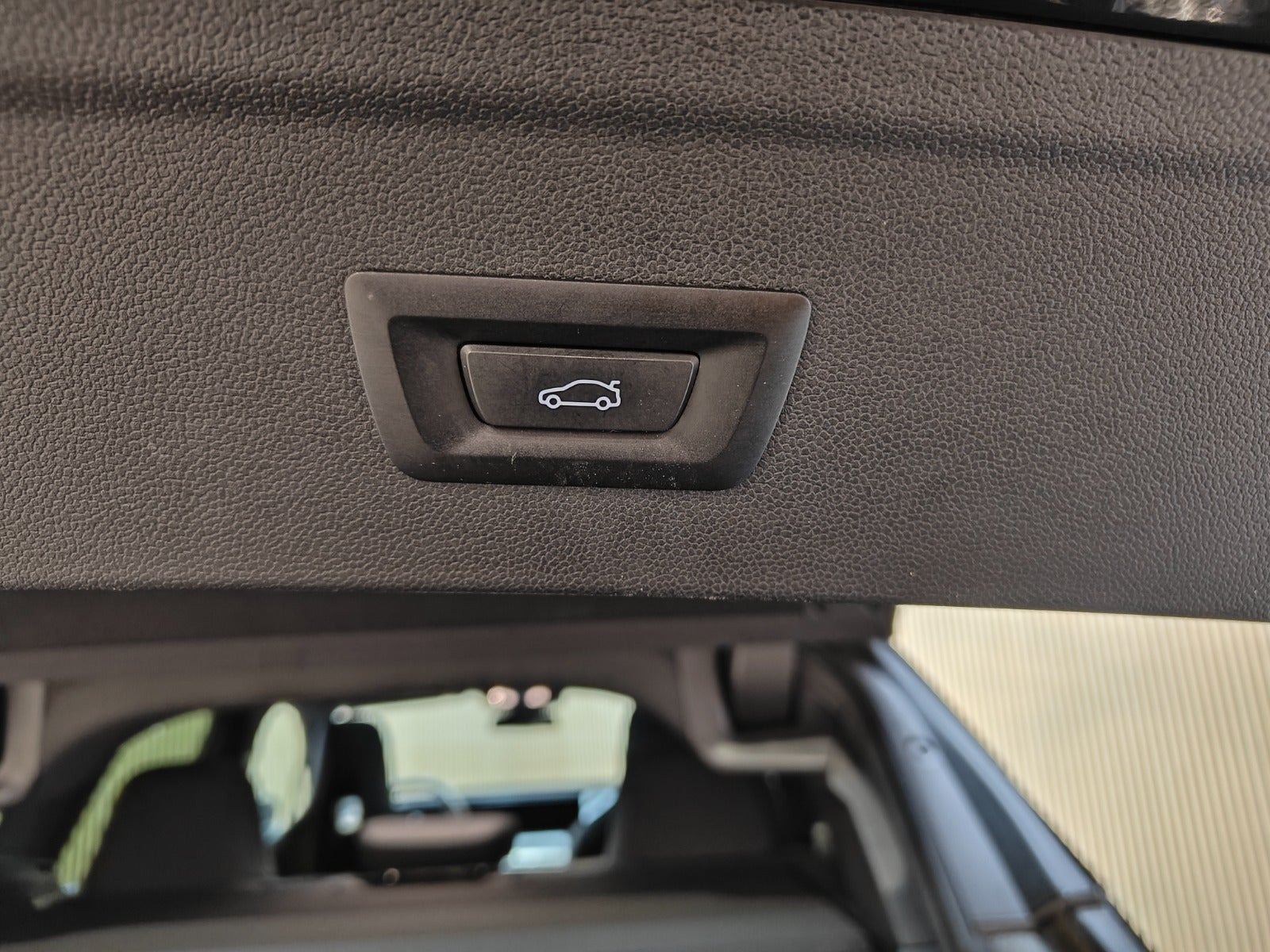 Sort BMW iX fra 2022