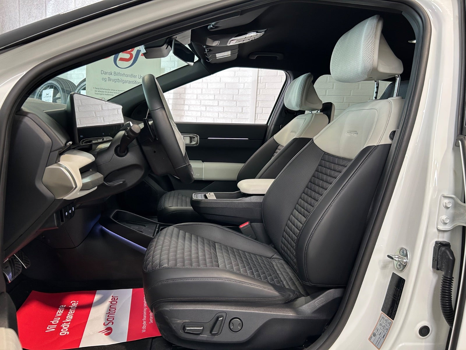 Hvid Kia EV4 fra 2026