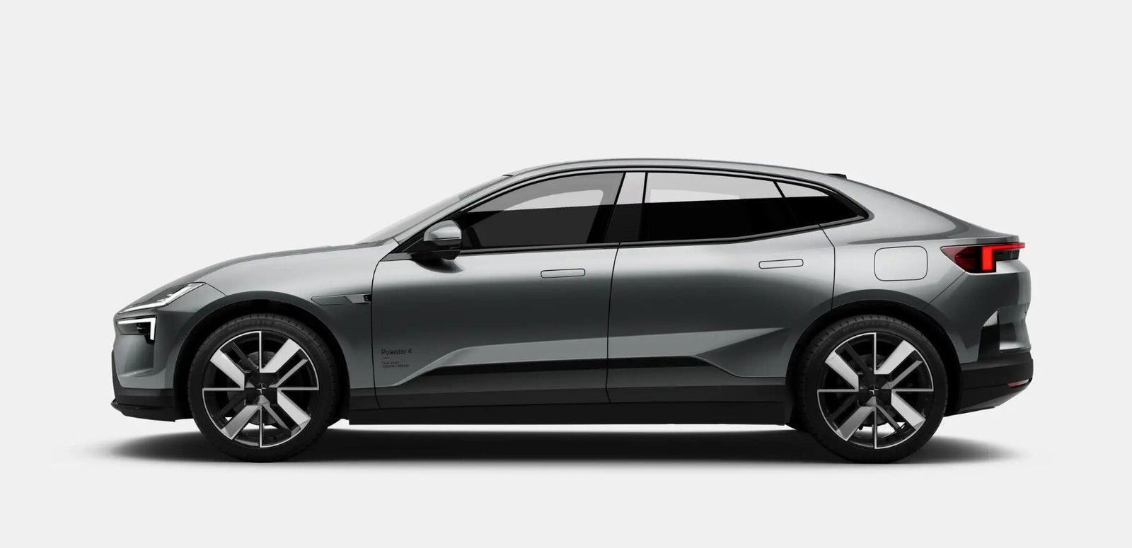 Grå Polestar 4 fra 2026