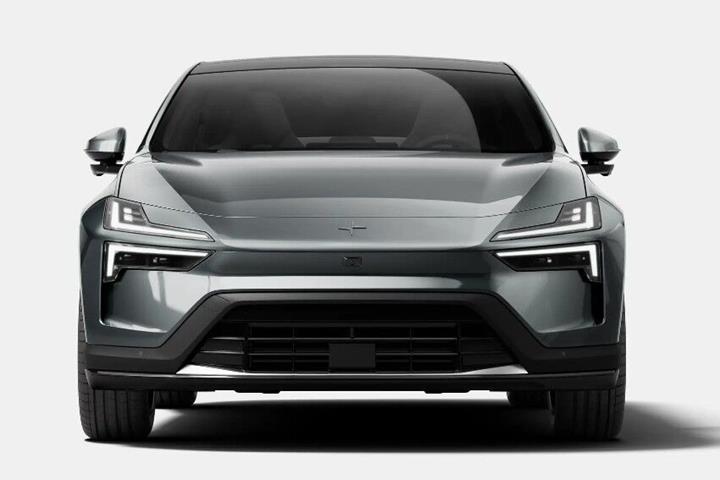 Grå Polestar 4 fra 2026