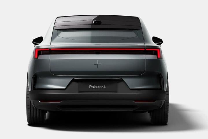Grå Polestar 4 fra 2026