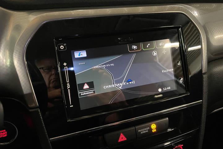 Hvid Suzuki Vitara fra 2016