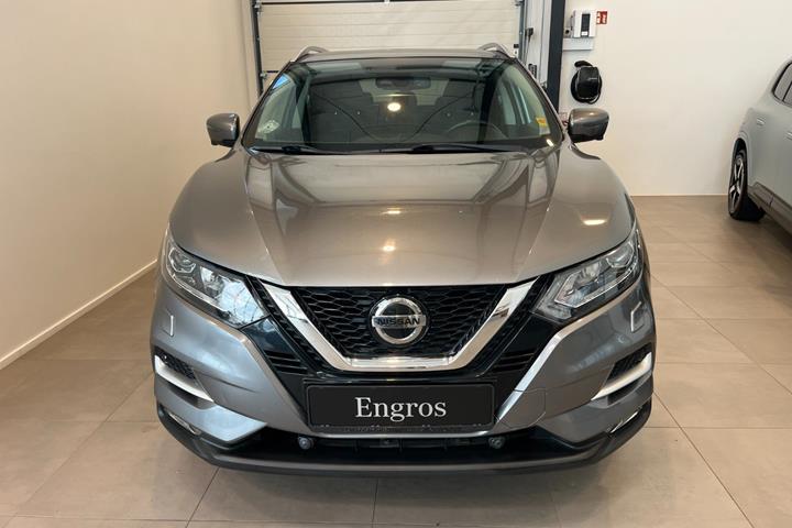 Grøn Nissan Qashqai fra 2018