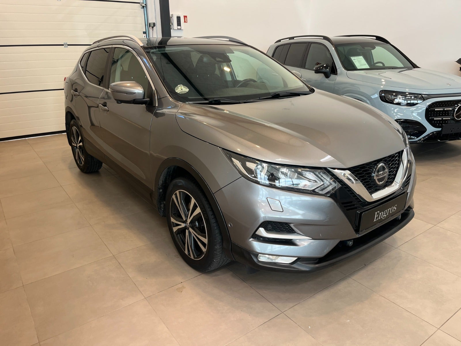 Grøn Nissan Qashqai fra 2018