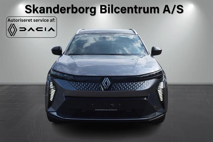 Grå Renault Scénic fra 2024