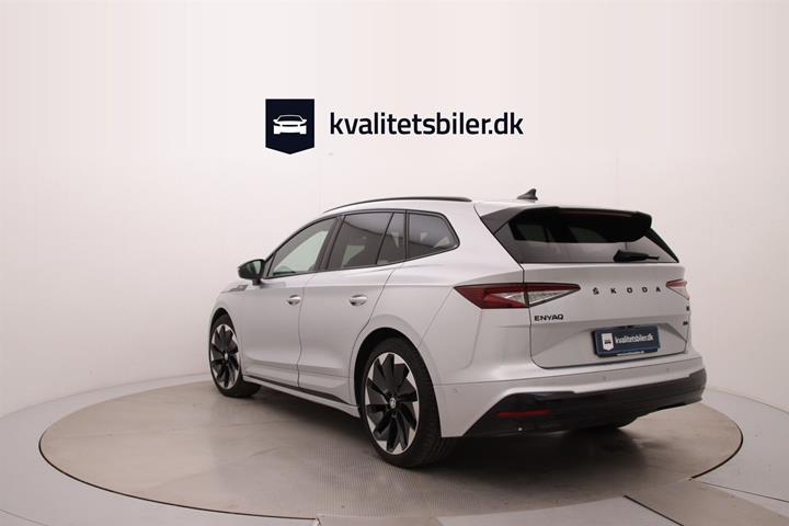 Sølv Skoda Enyaq fra 2023