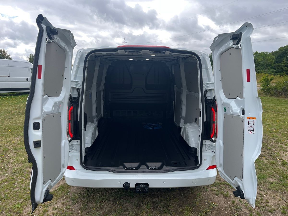 undefined Ford E-Transit Custom fra 2026