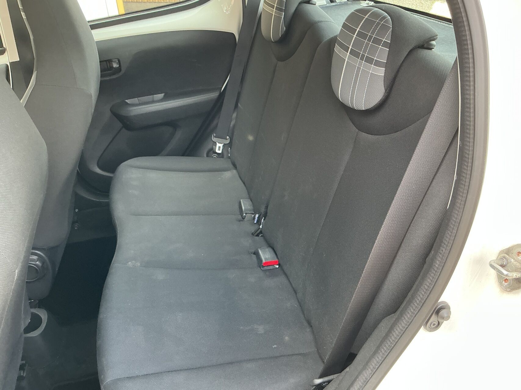 Hvid Peugeot 108 fra 2016