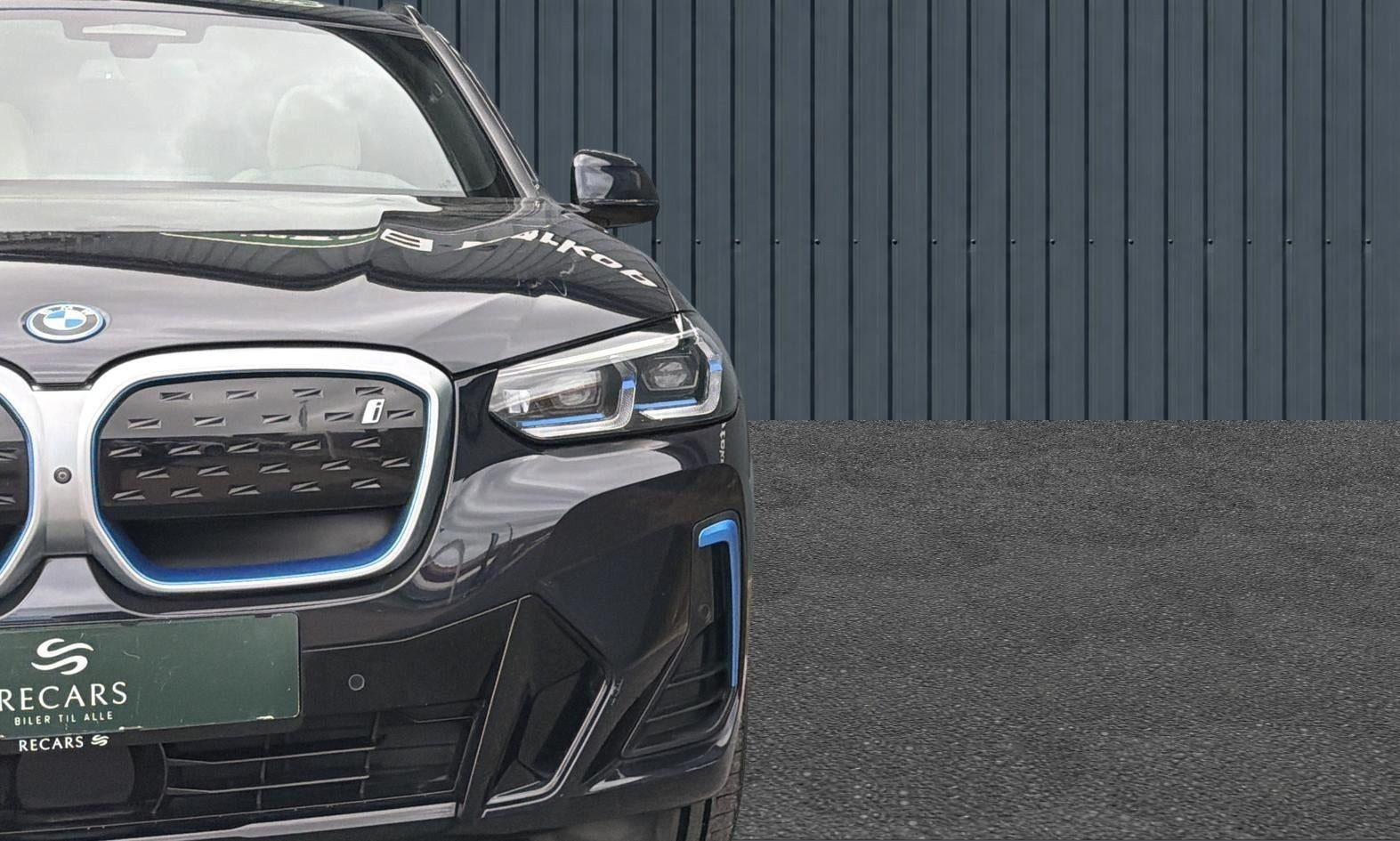 Sort BMW iX3 fra 2022