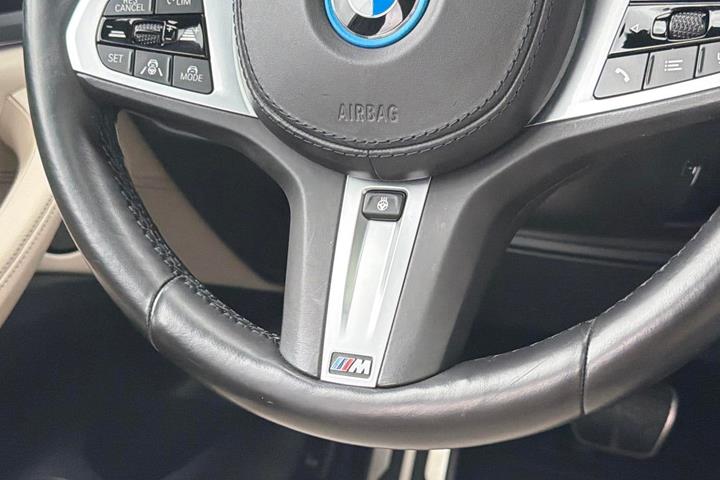 Sort BMW iX3 fra 2022