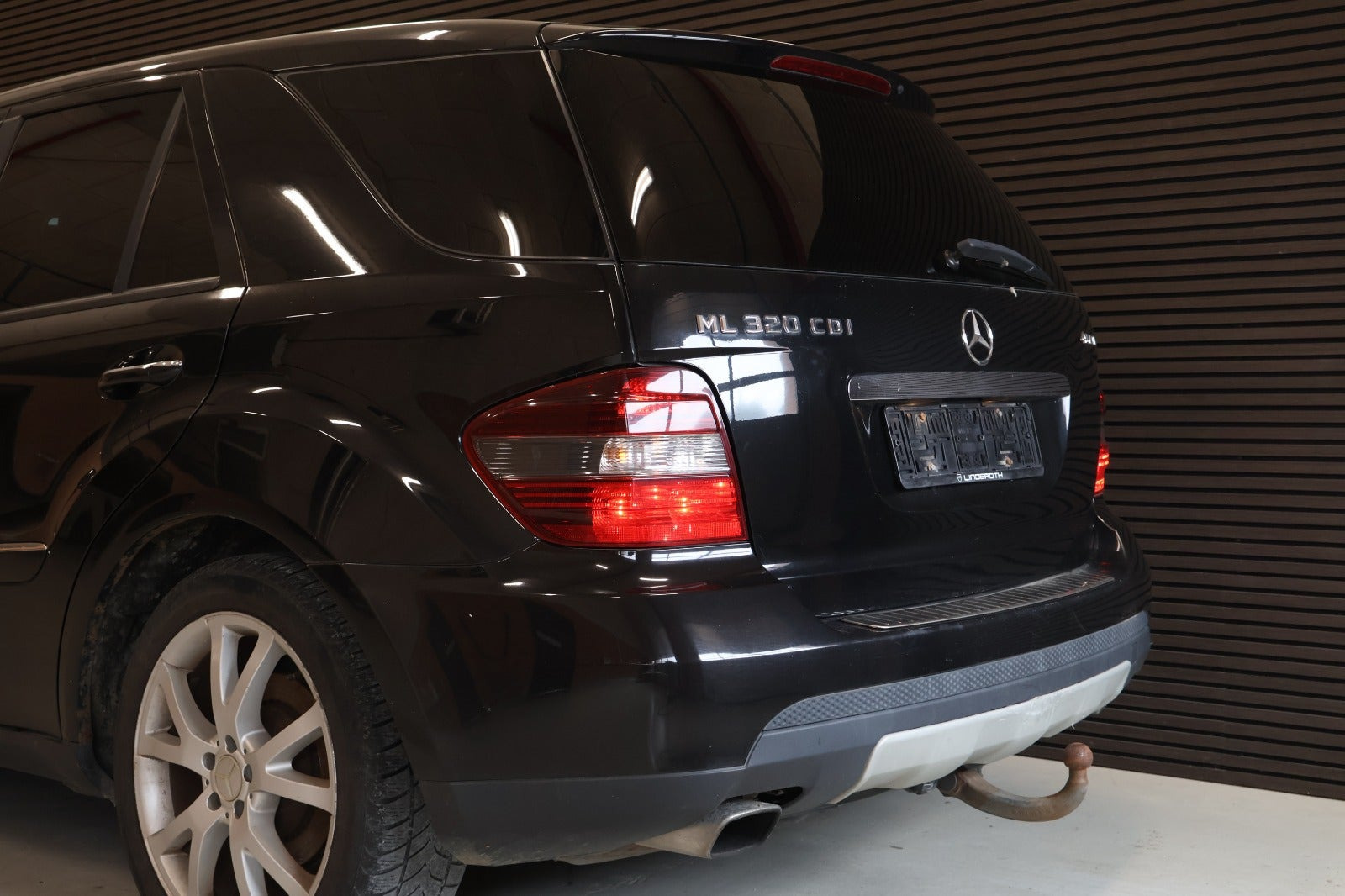 undefined Mercedes ML320 fra 2006 set udefra