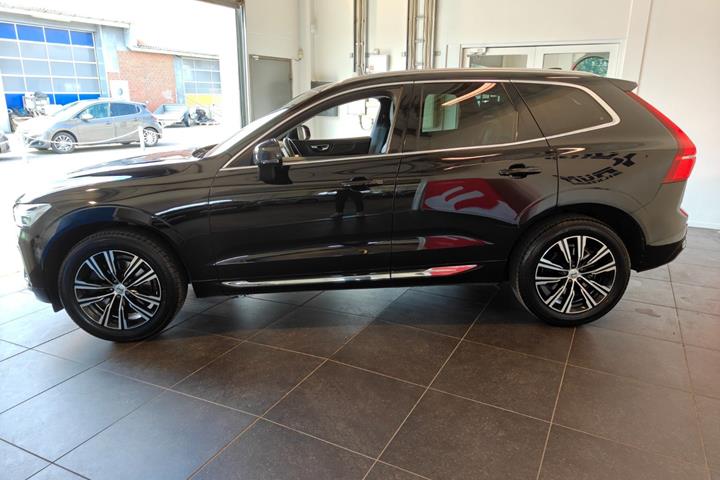 Sort Volvo XC60 fra 2022