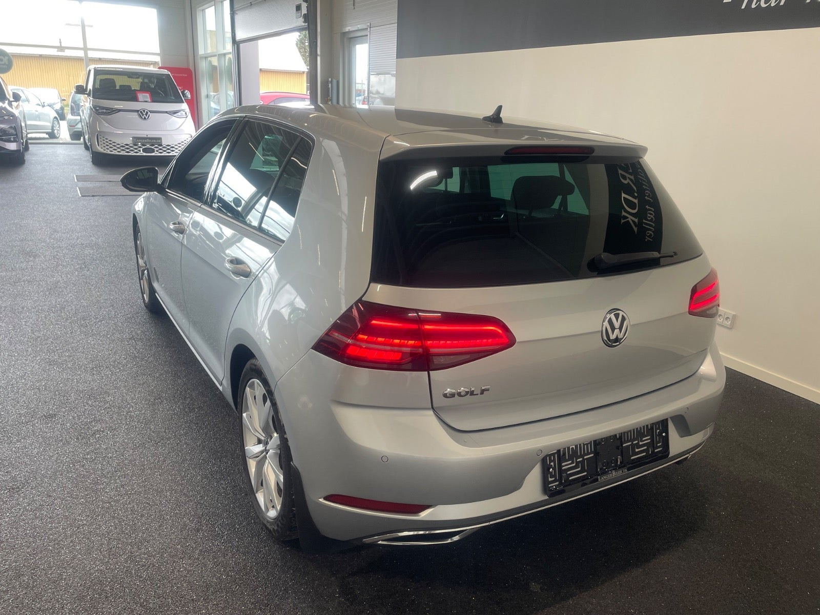 Sølv VW Golf VII fra 2019