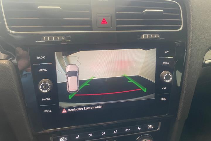 Sølv VW Golf VII fra 2019