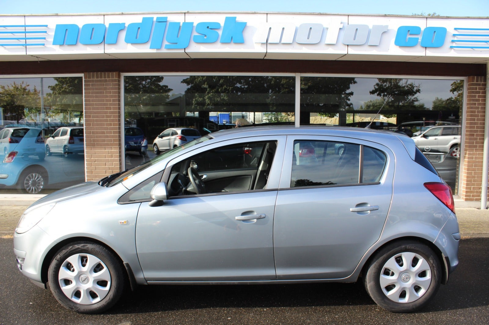 Opel Corsa 1,2 16V Enjoy
