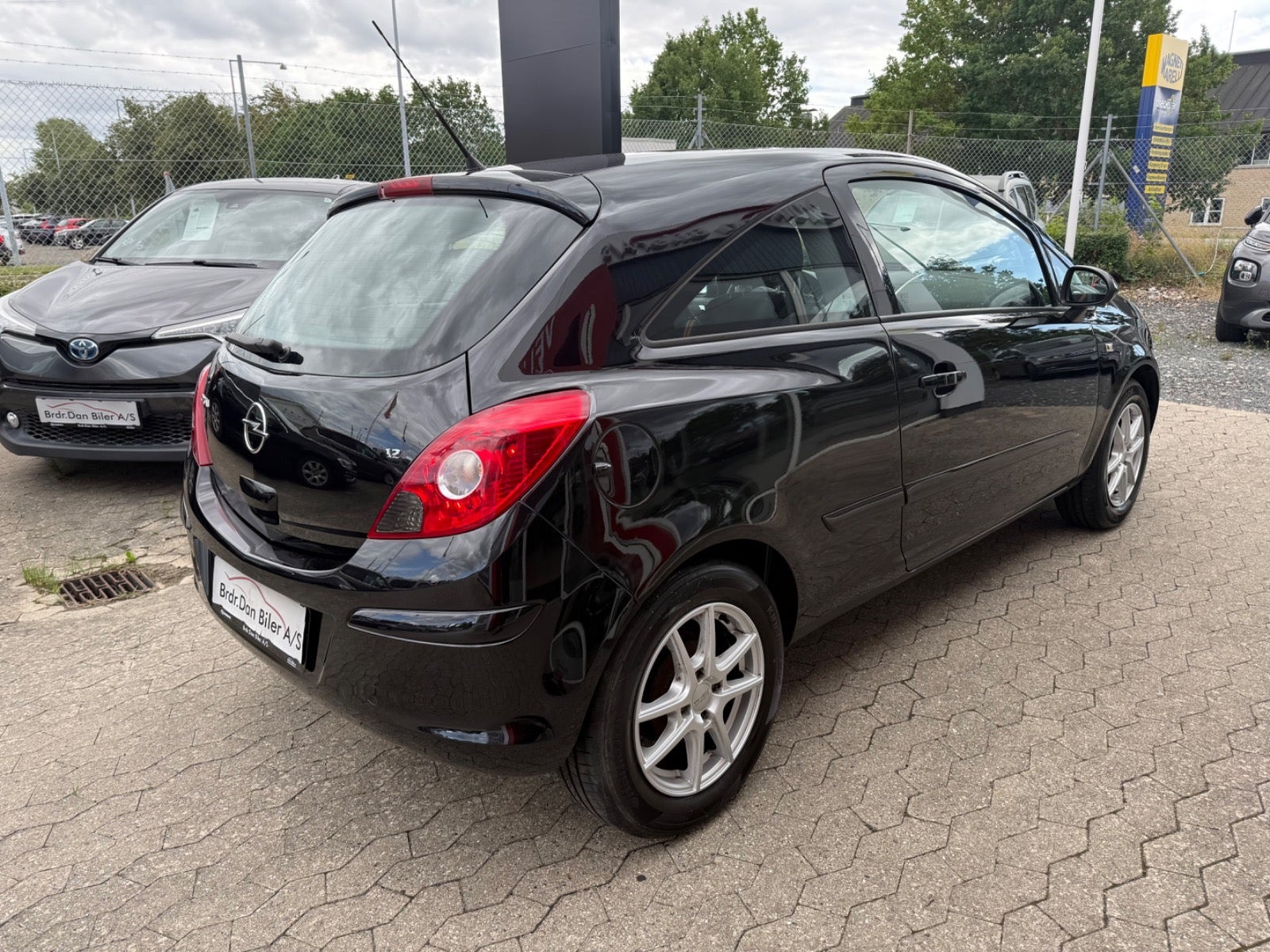 Grøn Opel Corsa fra 2007