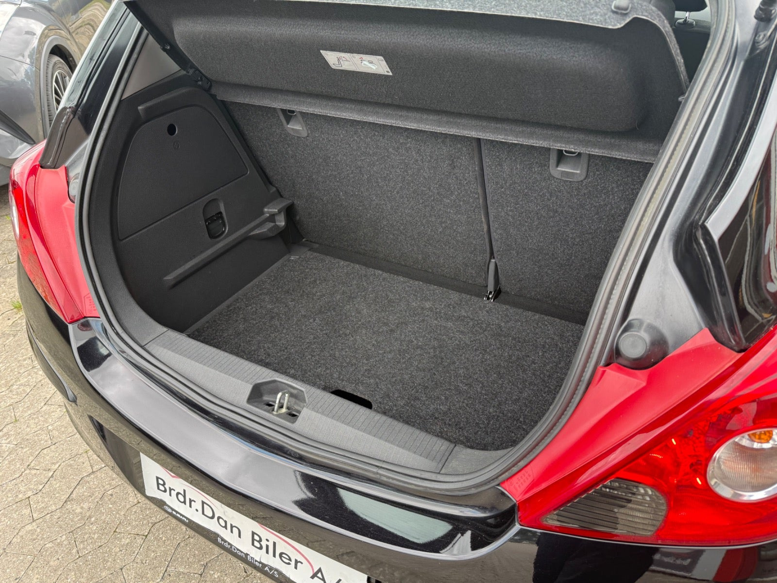 Grøn Opel Corsa fra 2007