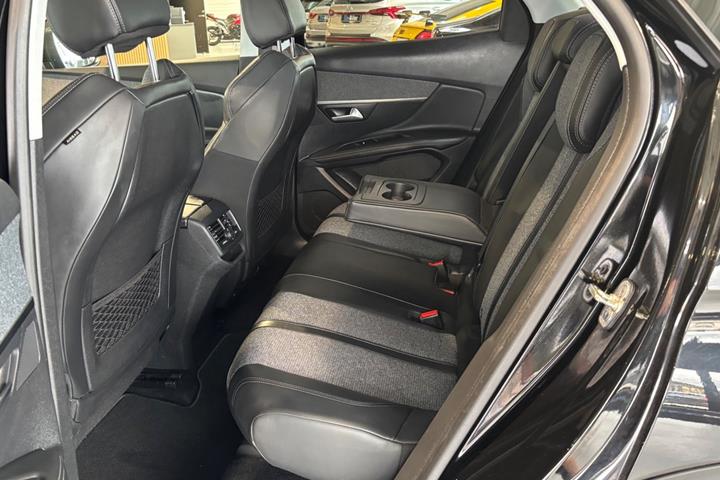 undefined Peugeot 3008 fra 2017