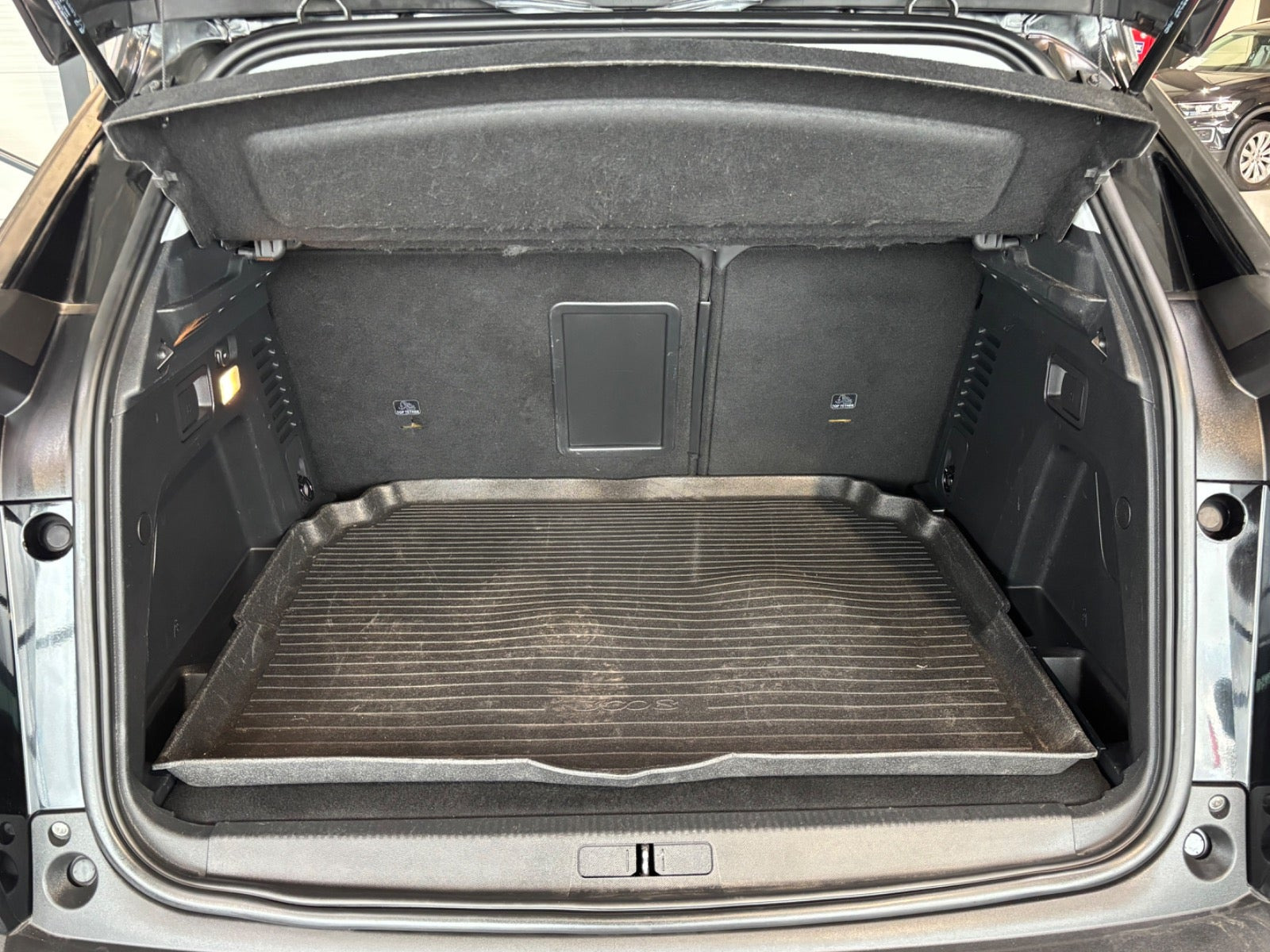 undefined Peugeot 3008 fra 2017