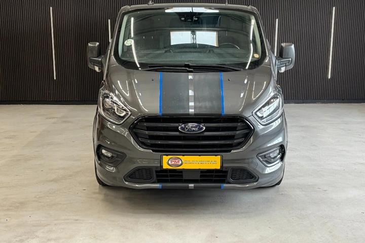 Grå Ford Transit Custom 320 L2 fra 2022