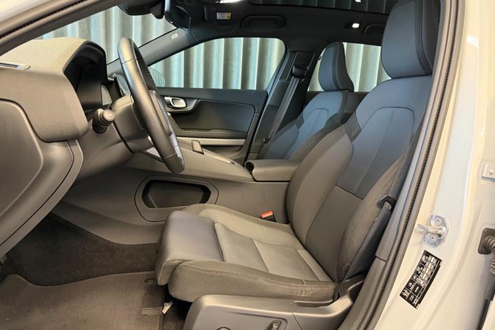 Hvid Polestar 2 fra 2021