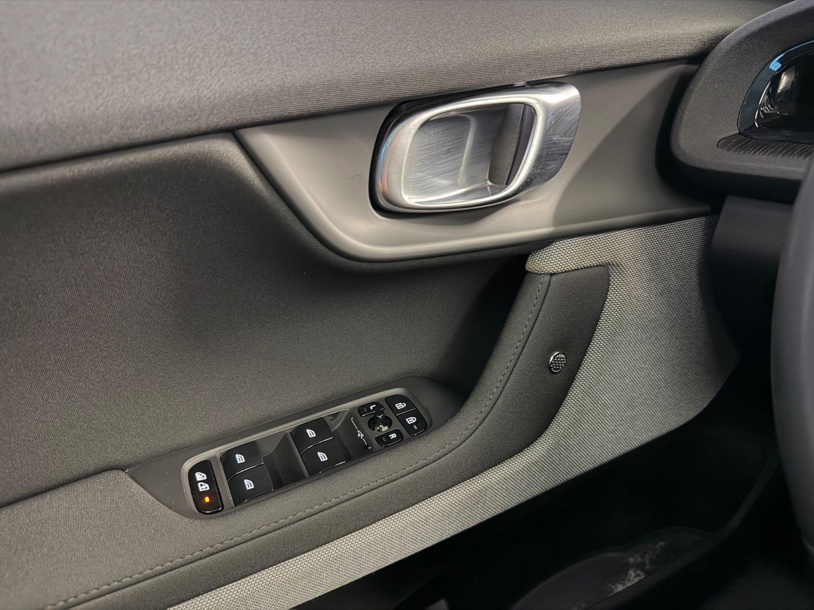 Hvid Polestar 2 fra 2021