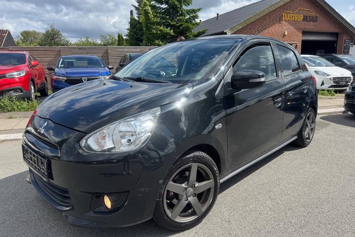 undefined Mitsubishi Space Star fra 2015