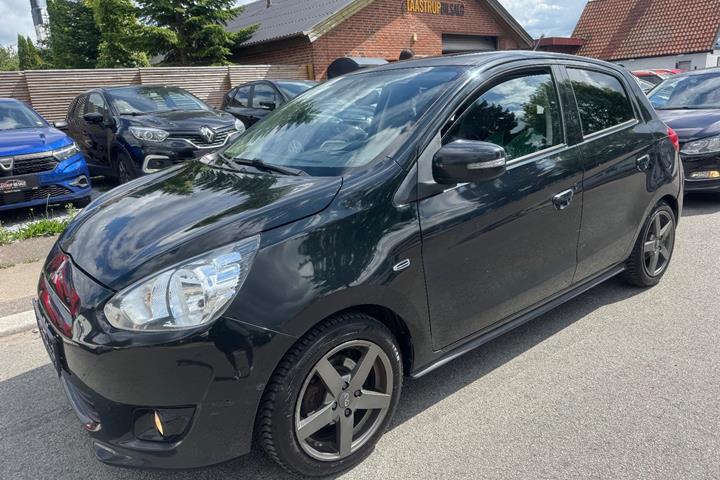 undefined Mitsubishi Space Star fra 2015