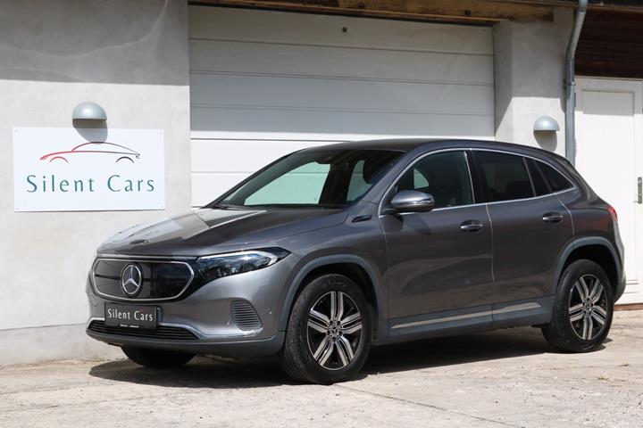 Grå Mercedes EQA250 fra 2021