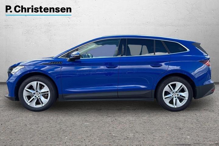Blå Skoda Enyaq fra 2024