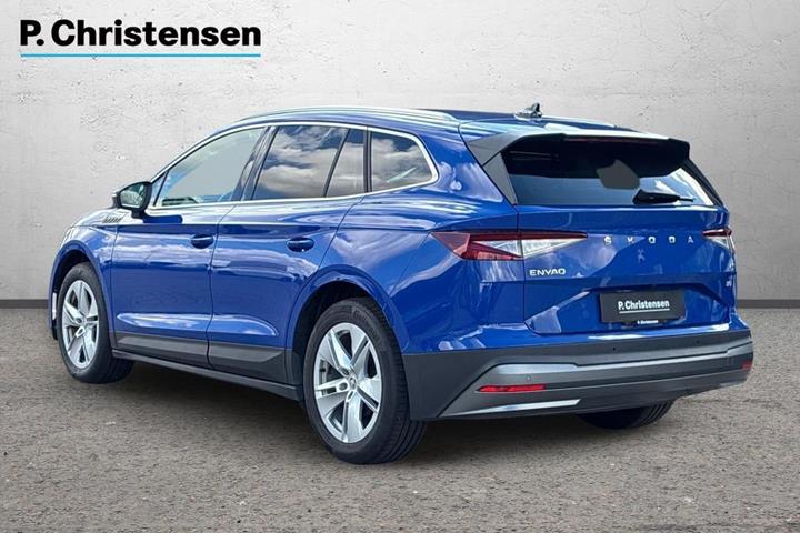 Blå Skoda Enyaq fra 2024