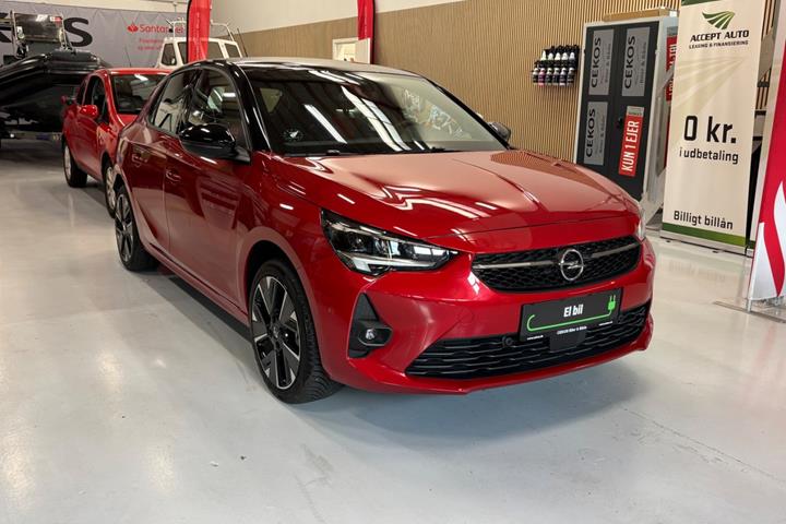 Rød Opel Corsa-e fra 2023