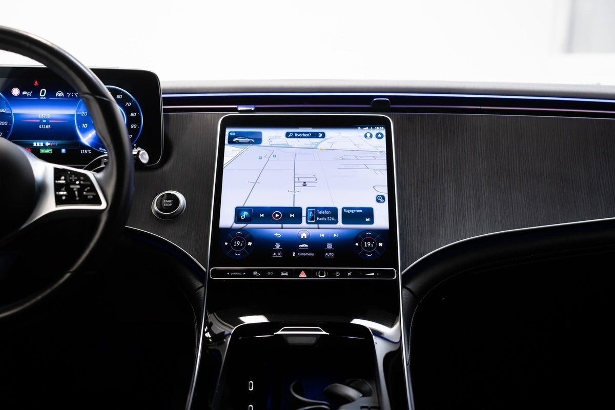 undefined Mercedes EQE350+ fra 2022