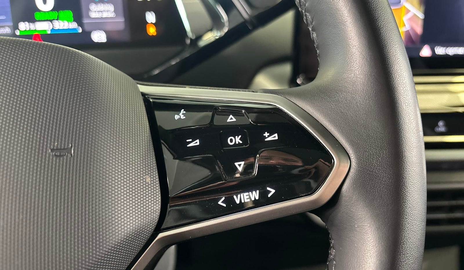 Hvid VW ID.4 fra 2023
