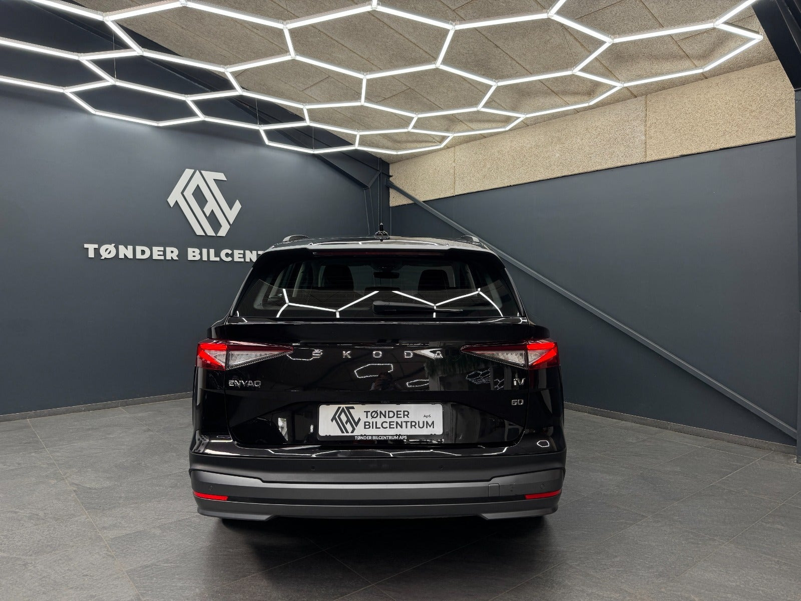 Sort Skoda Enyaq fra 2023