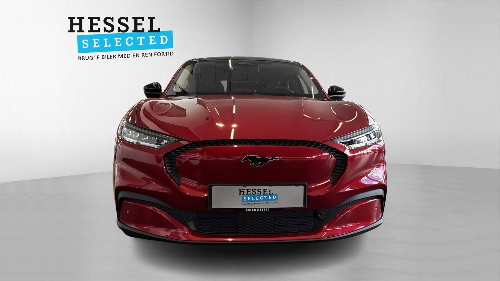 Rød Ford Mustang Mach-E fra 2024