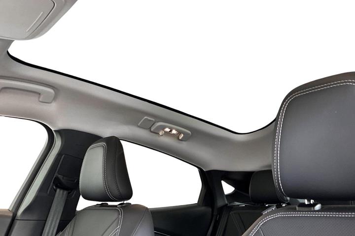 Rød Ford Mustang Mach-E fra 2024