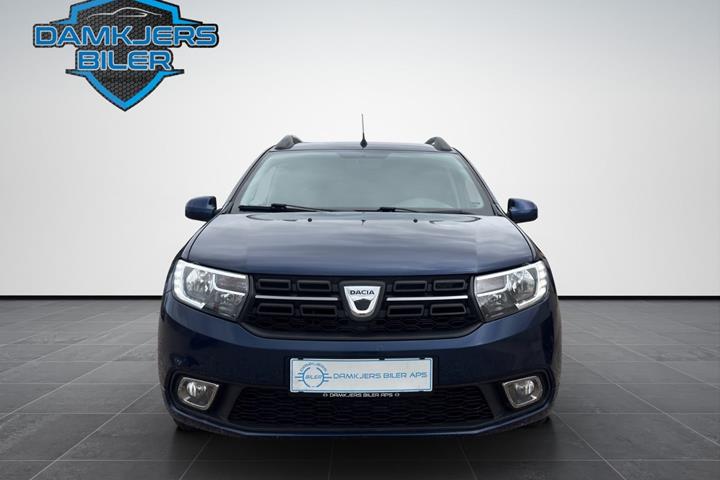 Blå Dacia Logan fra 2017
