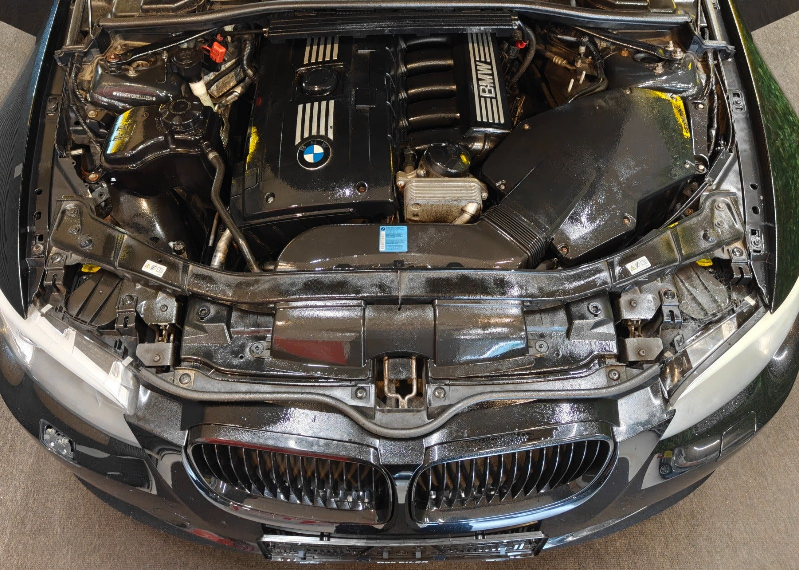 undefined BMW 325i fra 2010