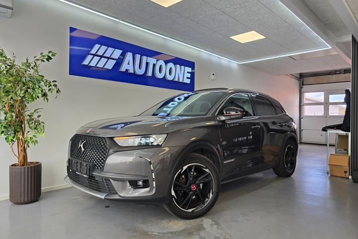 Grå DS DS 7 CrossBack fra 2018 set udefra